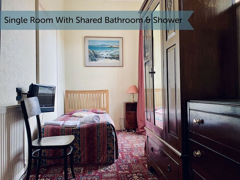 Hotel Averon  Guest House