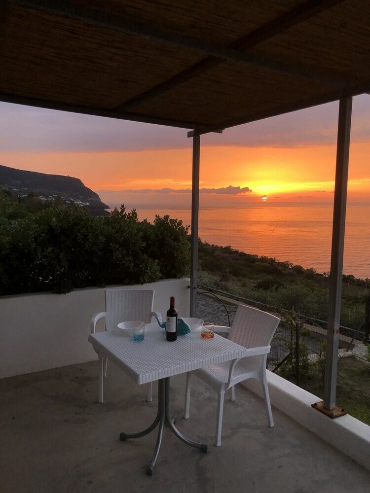 Apartamento Studio In Malfa