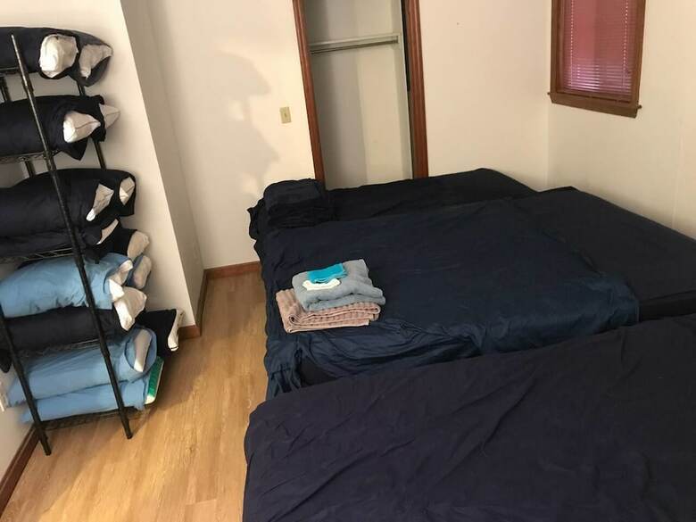 Hotel 5 Rooms Available