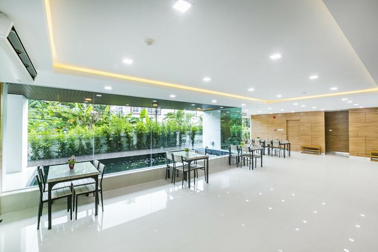 Hotel Thawan Apartment