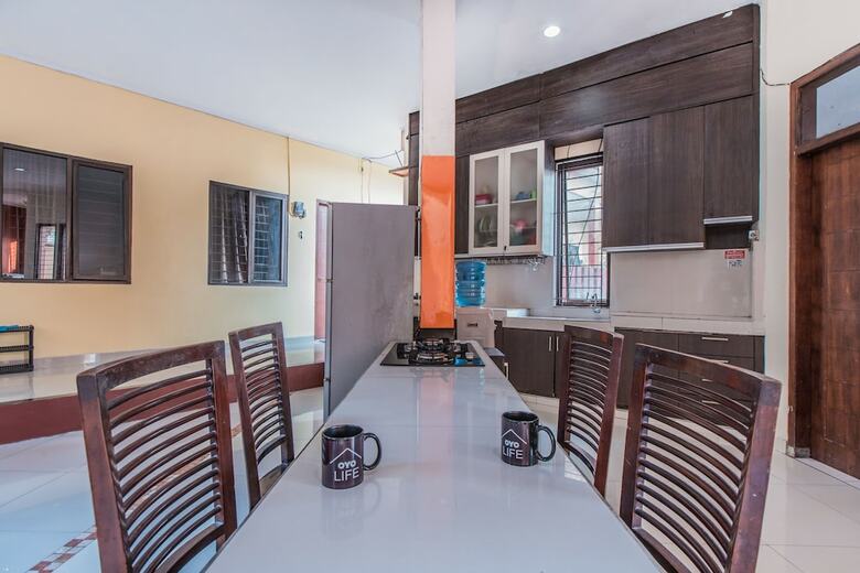 Hotel Oyo Life 1203 Hunian Tinggal Mega Rich