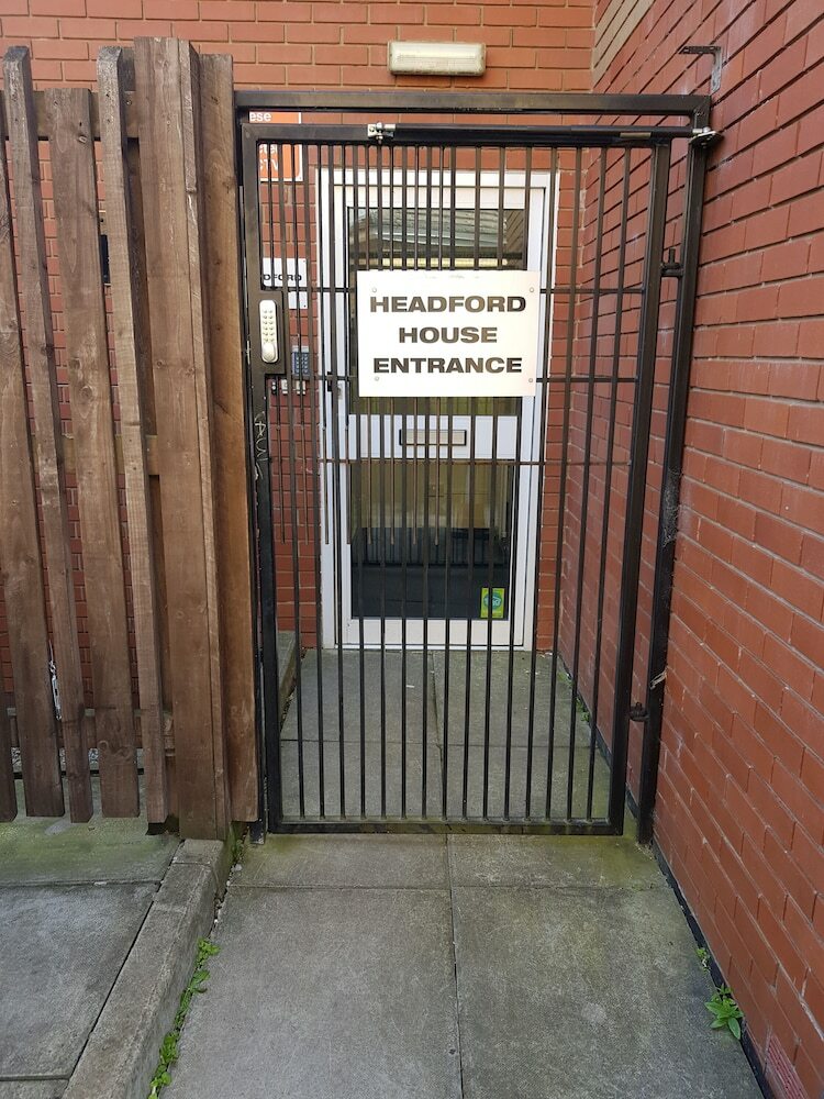 Apartamentos Headford House Private Rooms