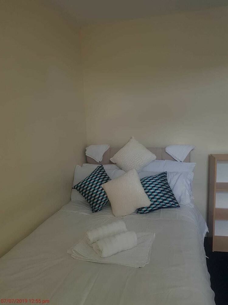 Apartamentos Headford House Private Rooms