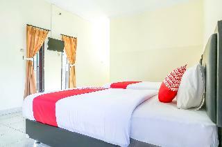 Hostal Oyo 1193 Asri House
