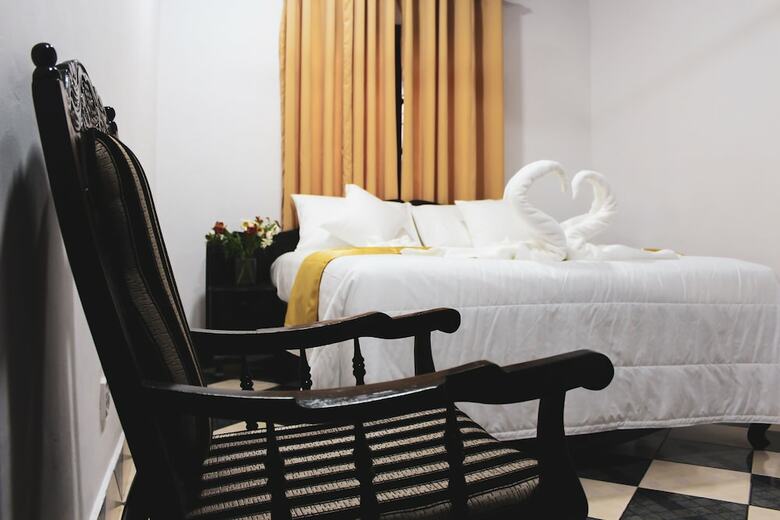 Hotel Stay Rumies