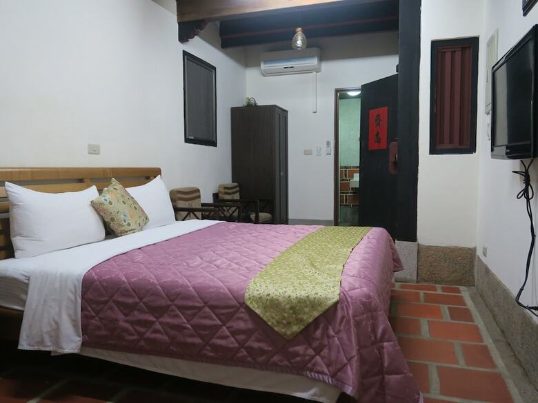 Bed & Breakfast Shuitou Inn II