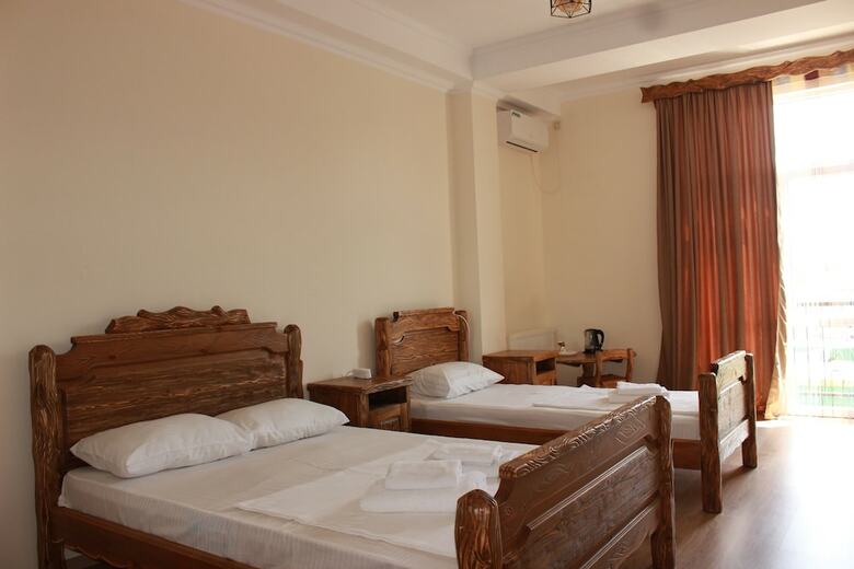 Family Hotel