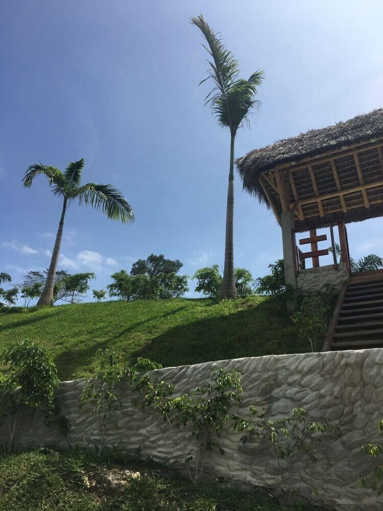 Jama Paradise