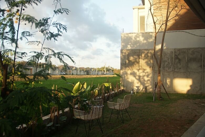 Hostal Kultur Umalas Hostel - Adults Only