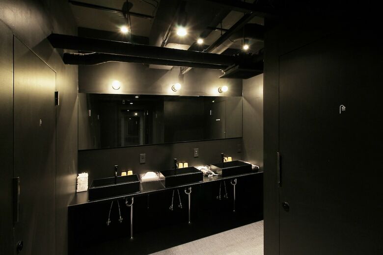 Hostal Small Hotel - Hostel