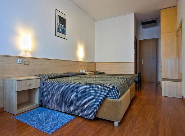 Hotel Saturno