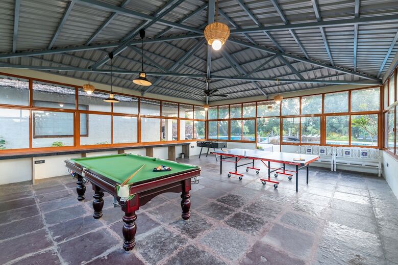 Hotel The Baagh Ananta Elite