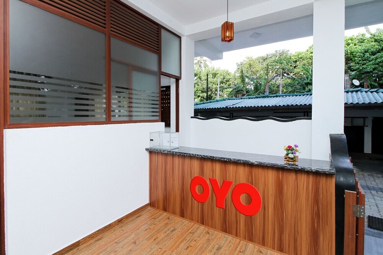 Oyo 295 Sea View Hotel 02