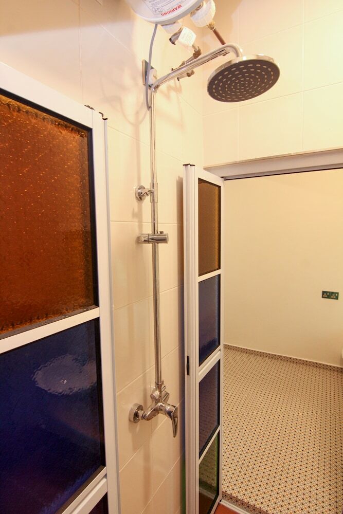 Hotel Pearl Inn