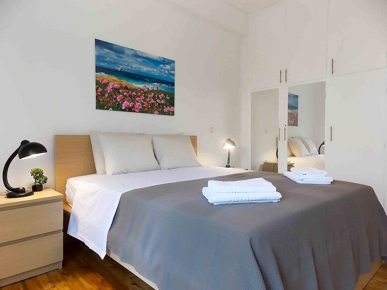 Modern Apartment Athens Center