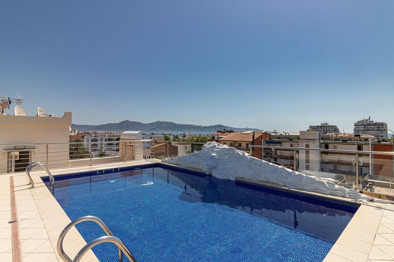 Apartamentos Bt Vent de Garbi