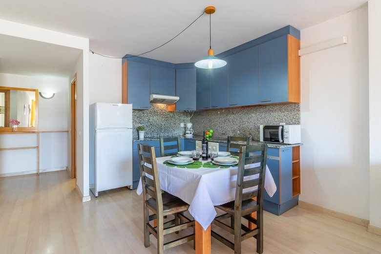 Apartamentos Bt Port Canig�
