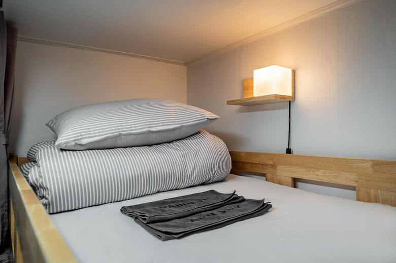 Hostal Dabin Stay - Hostel