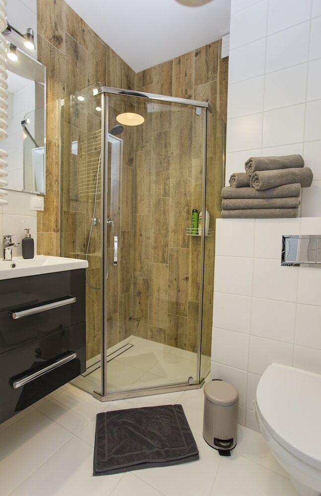Central Rental - Apartament Wygodny