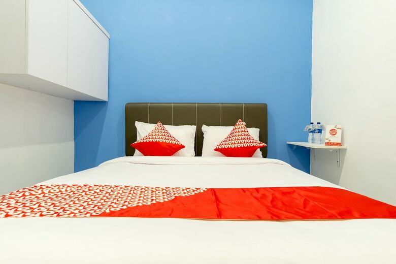 Hostal Oyo 839 Royal Guest House