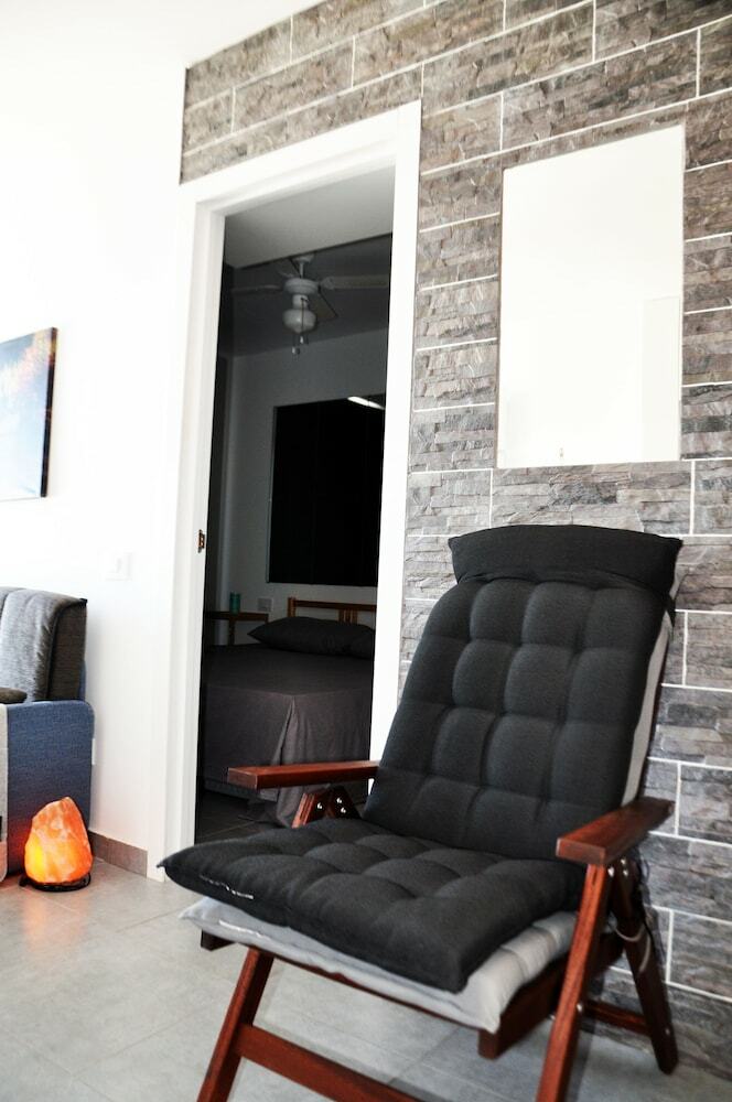 Apartamentos En Playa de Amadores - My Home, Your Home