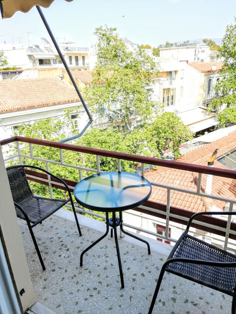Comfortable Apartment In Acropolis