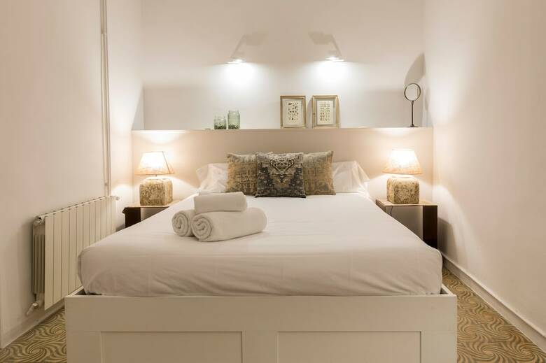 Apartamentos Rambla Cat 5 - Amplio Piso A 2min de Plaza Catalunya
