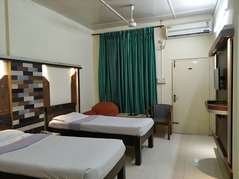 Hotel Centre Point Tezpur