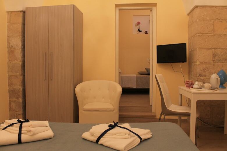 Arco Suite