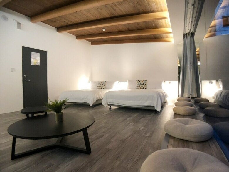 Hotel W11 Homestay
