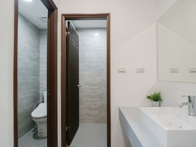 Hotel W11 Homestay