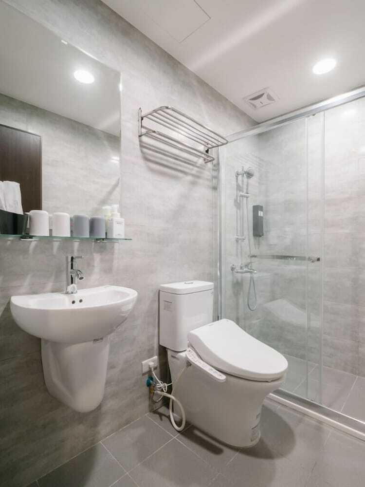 Hotel W11 Homestay