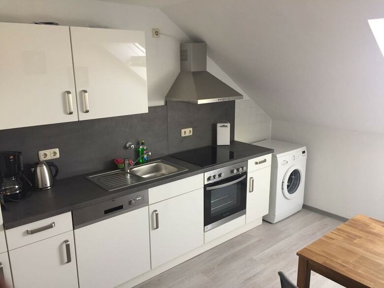 Apartment 28om