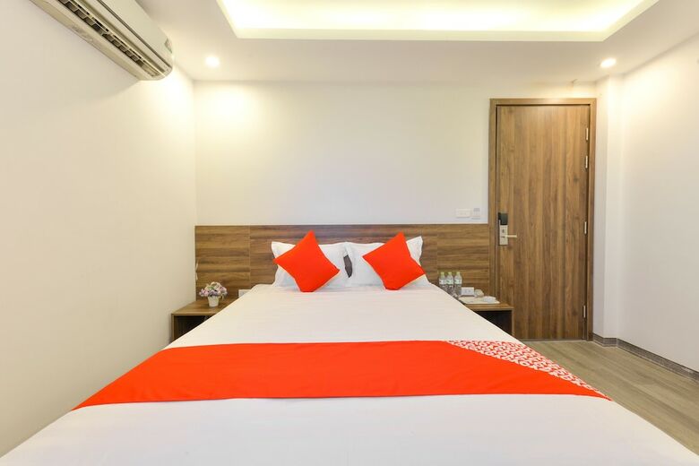 Oyo 270 Xumi Hotel