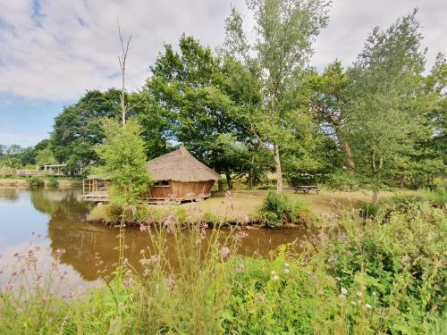 Hostal Le Petit Moulin Du Rouvre