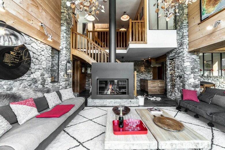 Chalet Luxe, Private Driver, Sauna & Jacuzzi