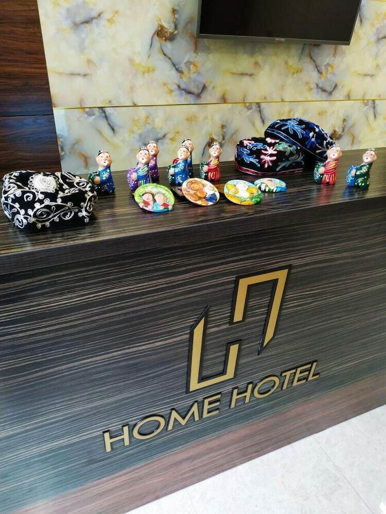 Bed & Breakfast Home Hotel