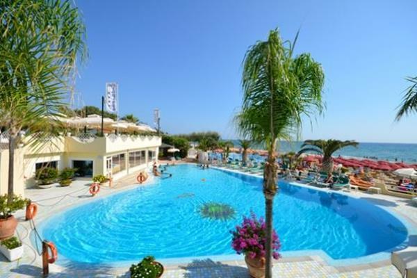 Grand Hotel La Playa