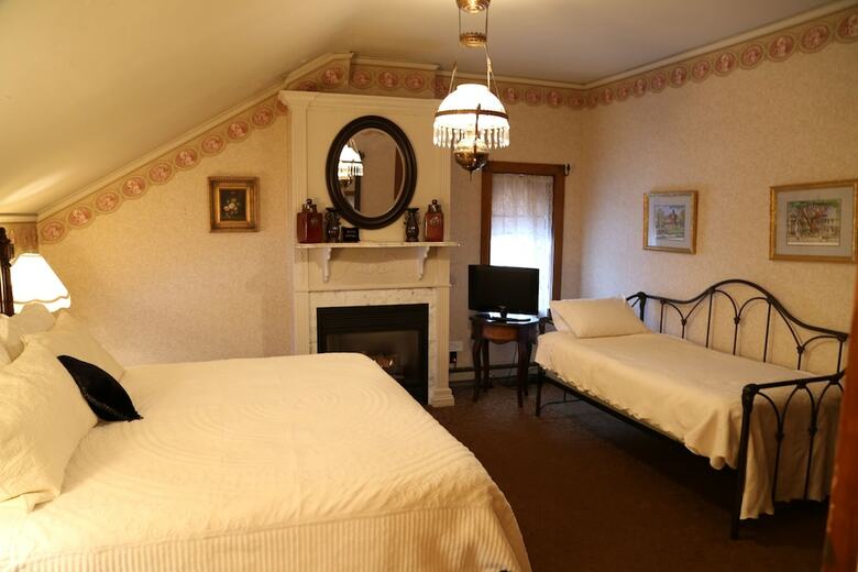 Bed & Breakfast The Victorian Mansion