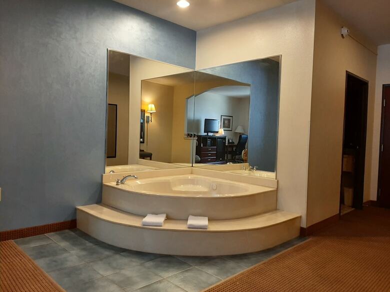 The Regal Hotel