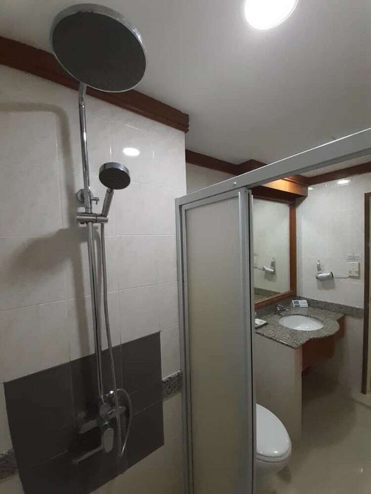 Sara Hotel