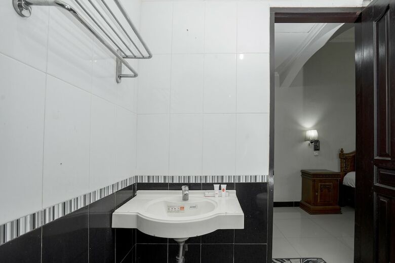 Oyo 1005 Hotel Kumala
