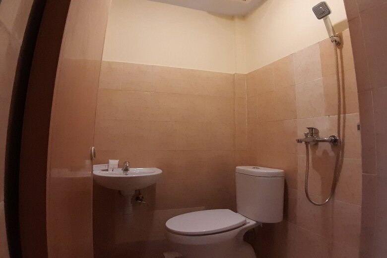 Hostal Oyo 1053 Angelyn Home Stay