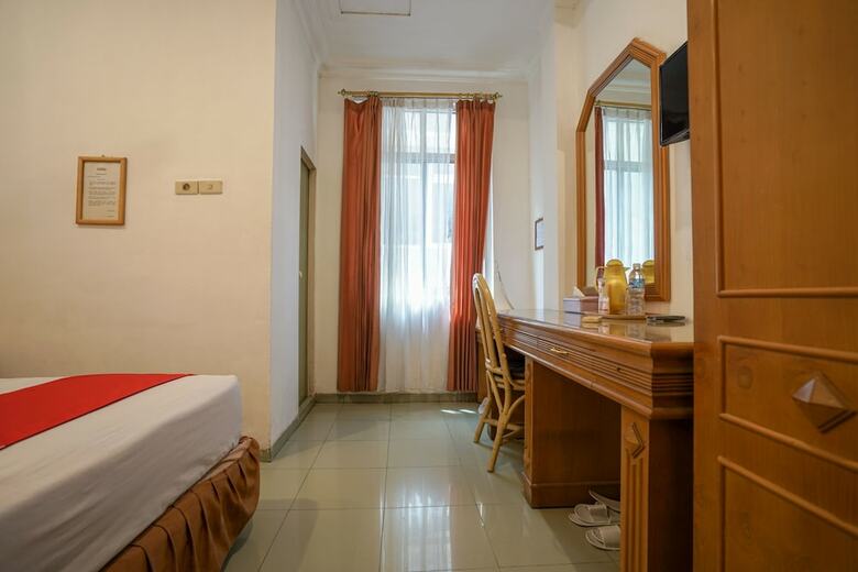 Hostal Oyo 1173 Hotel Shofa Marwah