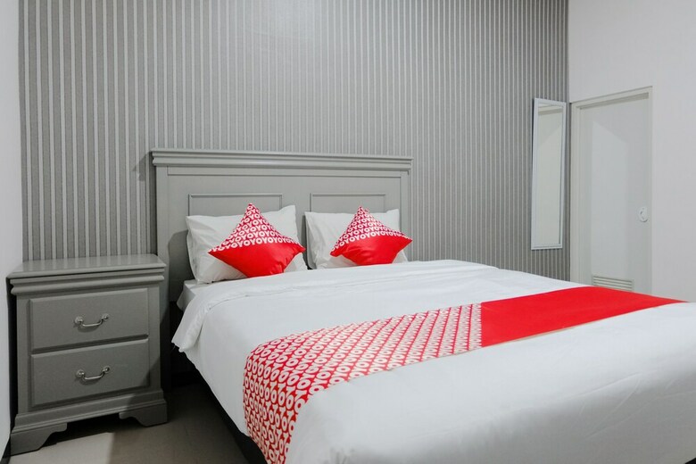 Hotel Oyo 1108 Smart Tlogomas