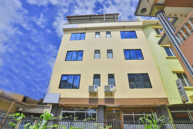 Spot On 515 Naukrinepal Hotel