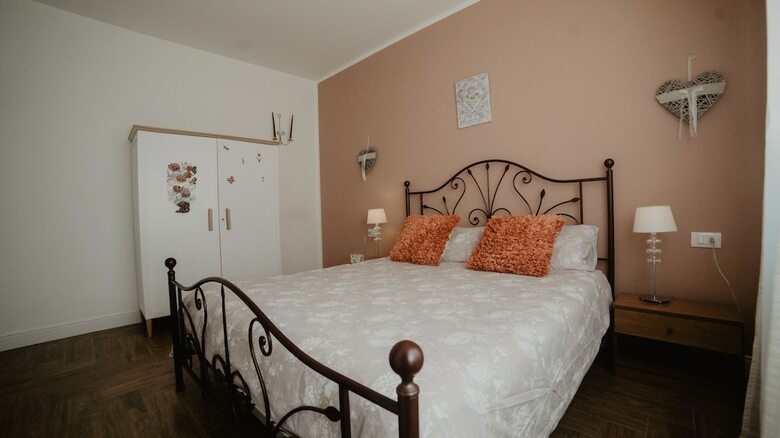 Gold Apartment