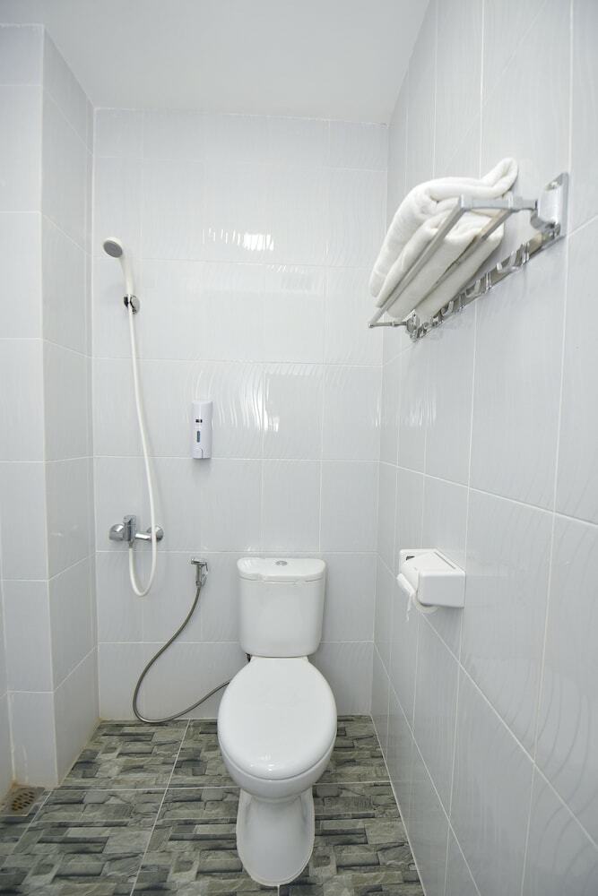 Oyo 1228 Hotel Novanda