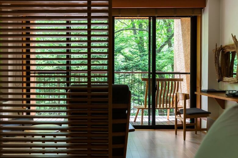 Ancient Hotel Asama Karuizawa