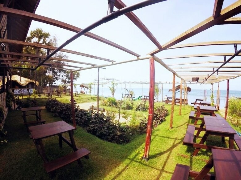 Hotel Guitar Bay Arugambay